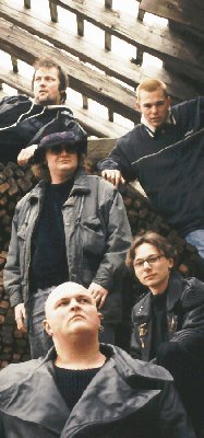 Smoking Subskins Bandfoto 1998 (1) farbig